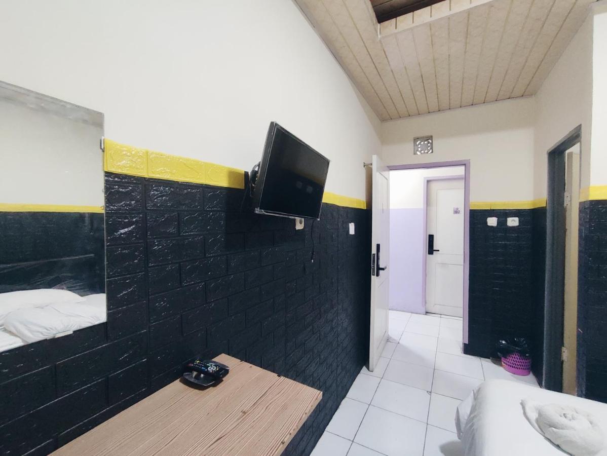 Superstar Residence Tomohon Redpartner Dış mekan fotoğraf