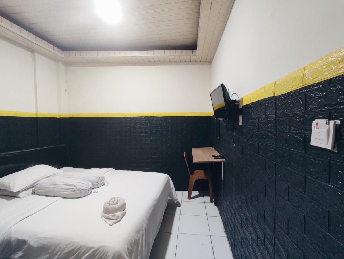 Superstar Residence Tomohon Redpartner Dış mekan fotoğraf